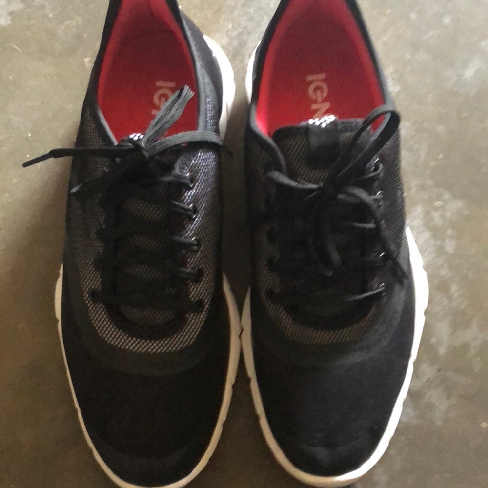 PUMA GOLF WOMEN'S IGNITE STATEMENT GOLF SHOES